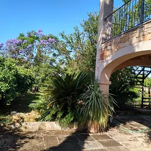 Lujosa Casa Mallorquina Restaurada Las Salinas
